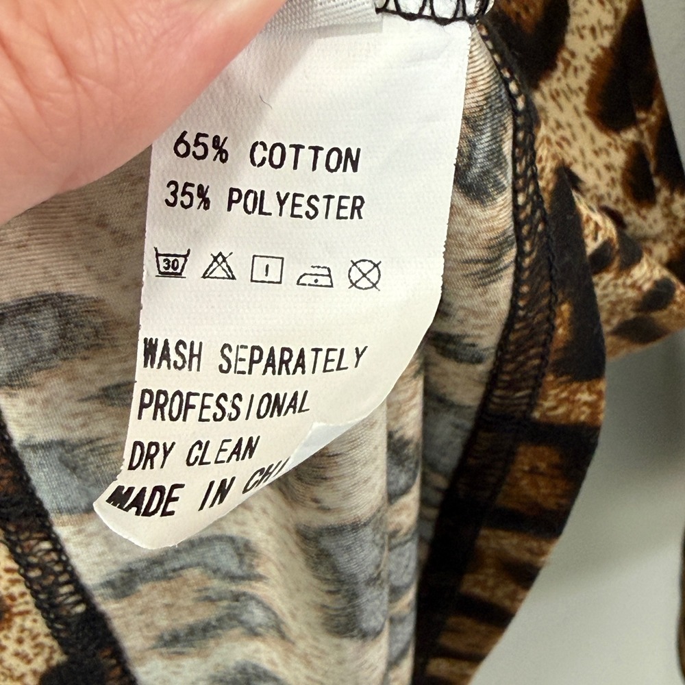 Leopard Print Longline Slinky Knit Cardigan Sz L Button Front Pockets VNeck Boho - Picture 6 of 8